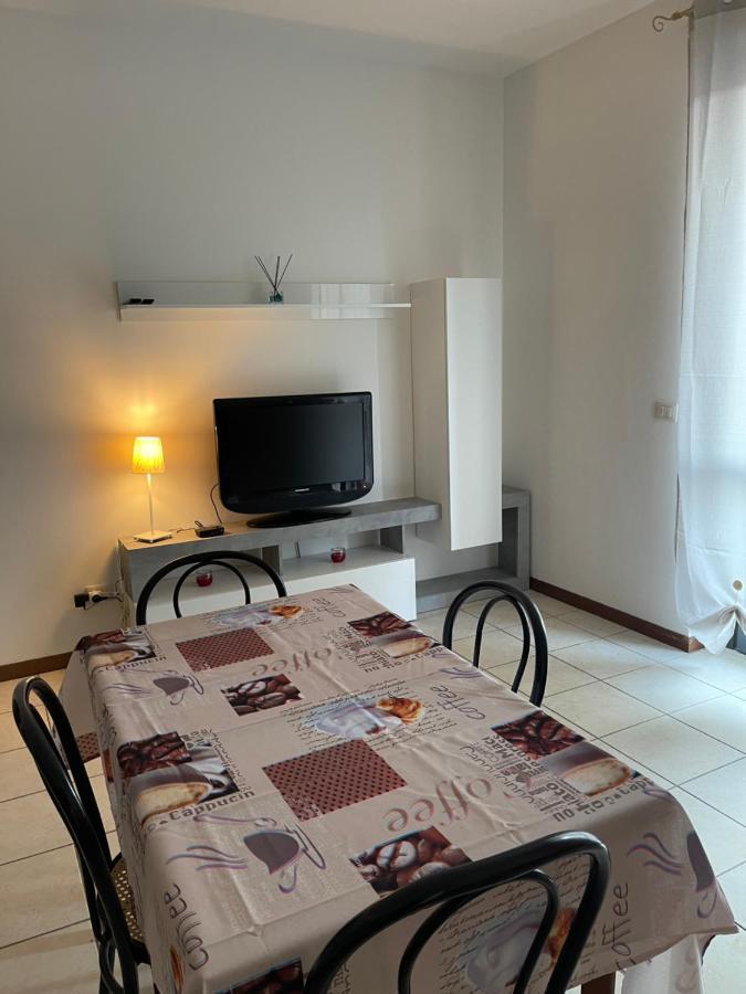 Residenza Il Ciliegio Appartement Buscate Buitenkant foto